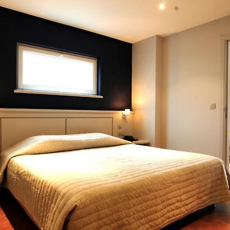 Hotel Le Joli Bois Waterloo Habitación foto